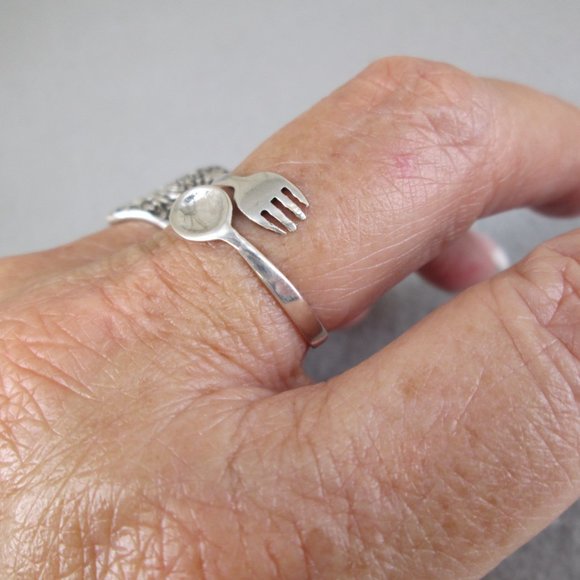 Sterling Silver Small Fork and Spoon Ring>Cutlery Ring,Cook Ring,Chefs Ring - Picture 5 of 7